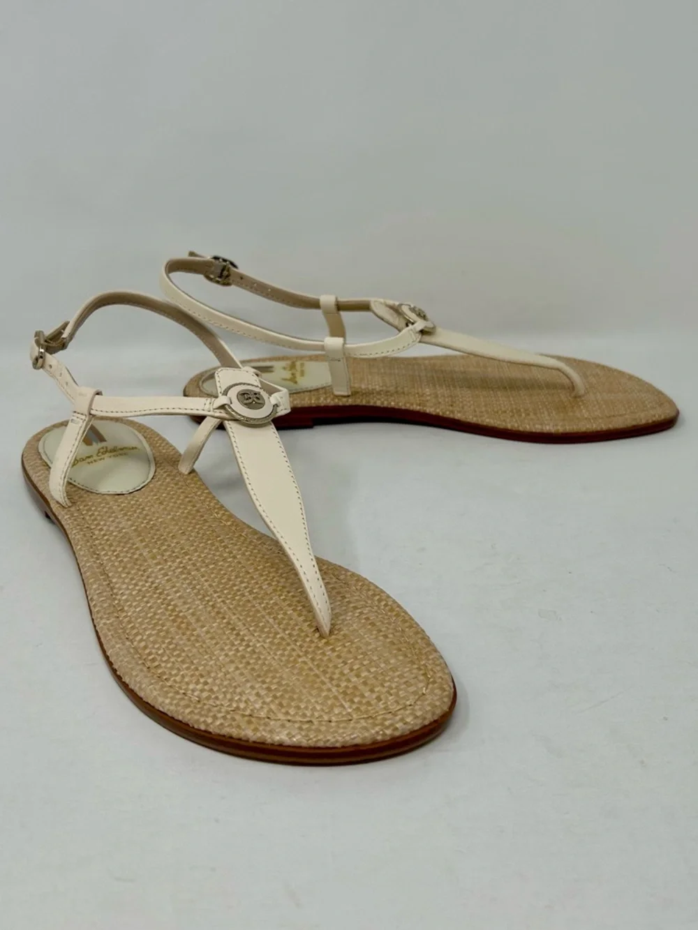 NEW Sam Edelman Gigi Cream T-Strap Woven Flat Sandals Women's Size 8 - Picture 3 of 8